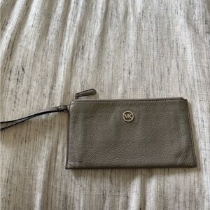 Michael Kors Wristlet